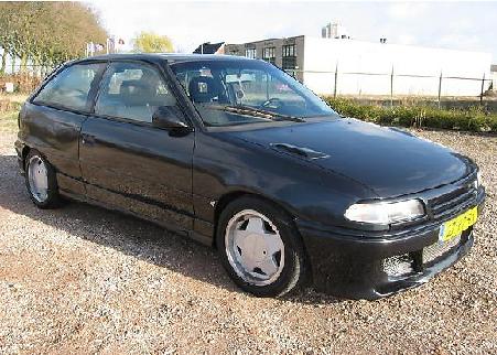 opel astra 2.0 GSI.jpeg